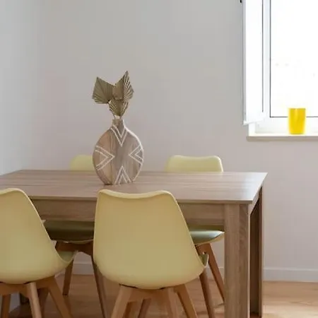 Cozy Bohemian Duplex-lemon *